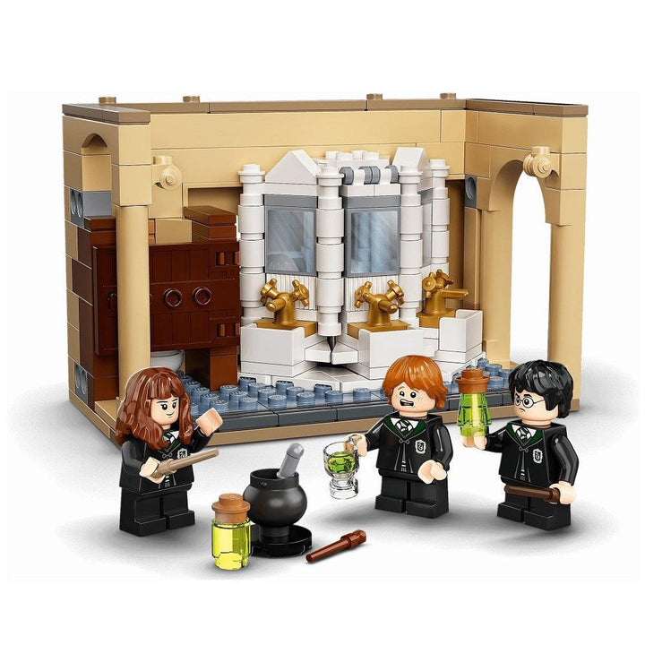 לגו 76386 טעות בשיקוי הארי פוטר | LEGO 76386 Hogwarts: Polyjuice Potion Mistake | הרכבות | פלאנט איקס | Planet X